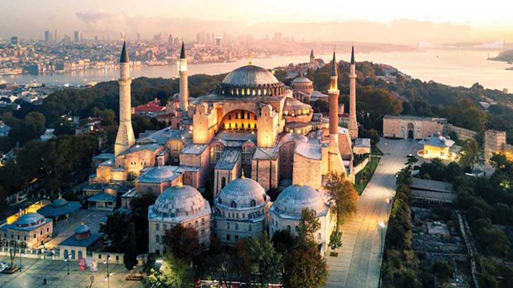 İstanbul'da dolu dolu bir gün için öneriler.